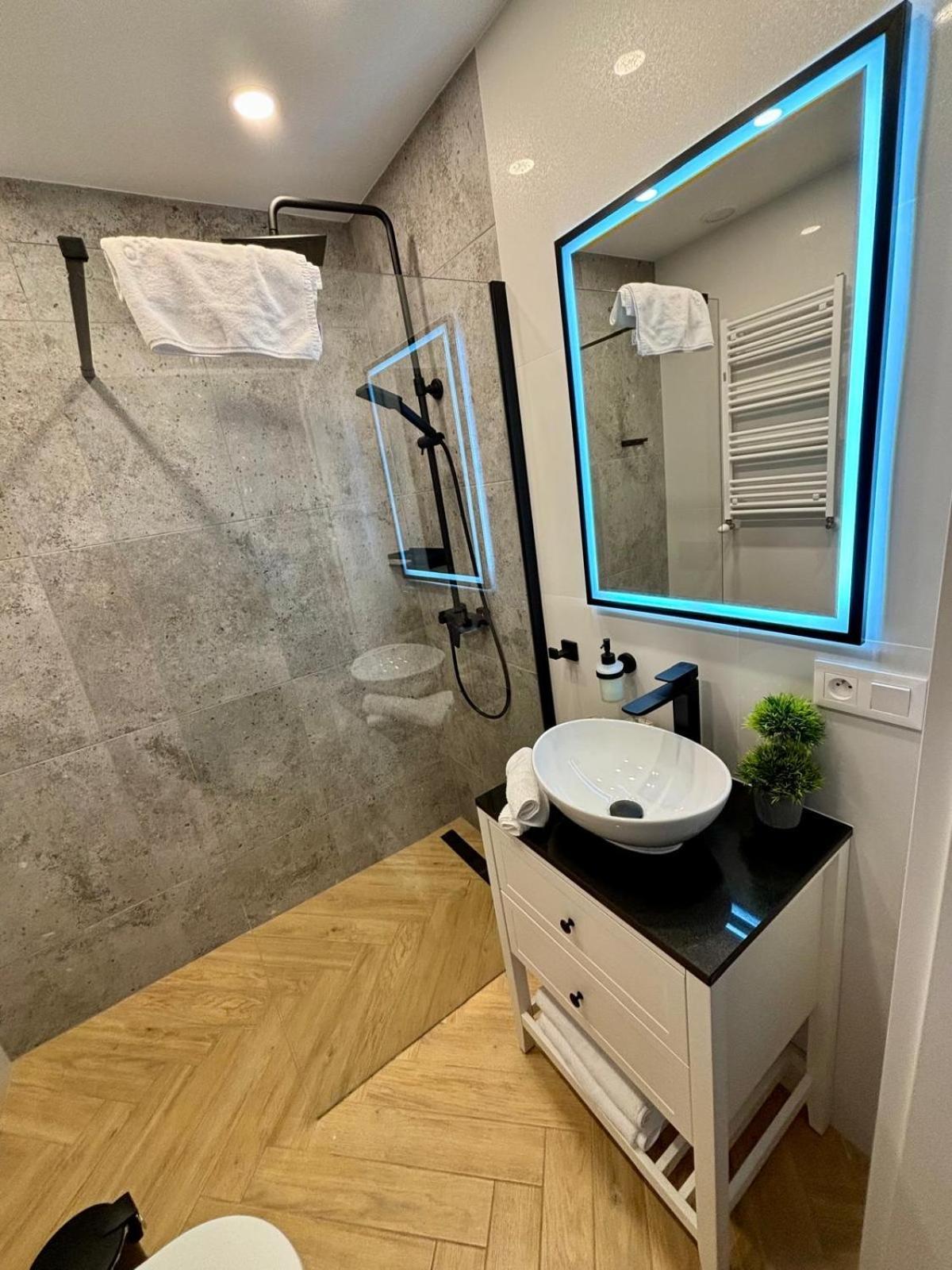 Ds Apartamenty Jasminowa Zator Dış mekan fotoğraf